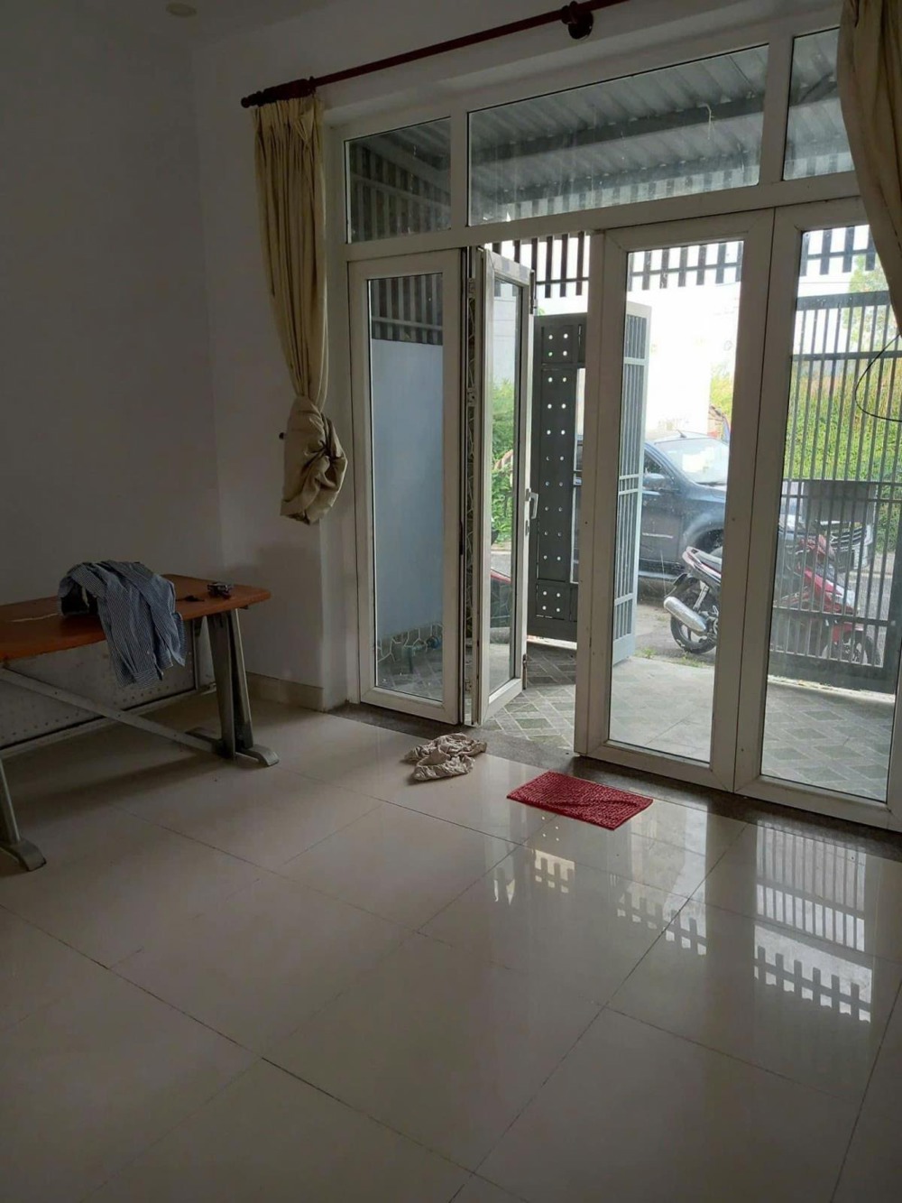 Bán Gấp Nhà 1 Trệt 1 Lầu Củ Chi - 120m2, Giá 990tr, Cho Thuê 5tr/tháng