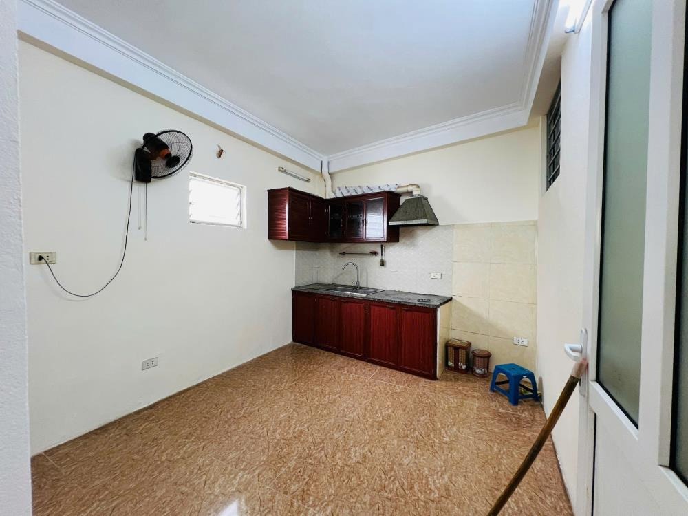 Cho Thuê Phòng Khép Kín 36m2 - Thụy Khuê, Tây Hồ - Giá Tốt, View Đẹp
