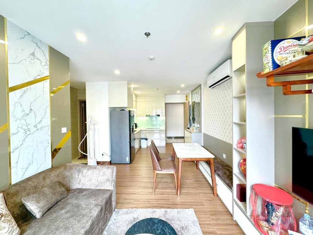 Căn hộ 2PN, 1VS, 60m2, Nội Thất Cao Cấp - Giá Chỉ 2.75 Tỷ Tại Vinhomes Ocean Park