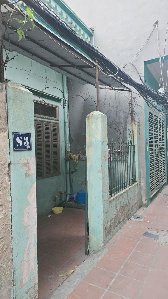 Bán Nhà Cầu Giấy - 62m2 - 6 Tỷ - Nhà 1 Tầng - Vị Trí Đắc Địa