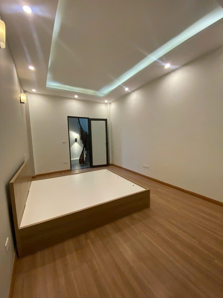 Bán Gấp Nhà Mỹ Đình - 35m2, 5 Tầng, Giá Tốt - Vị Trí Đẹp