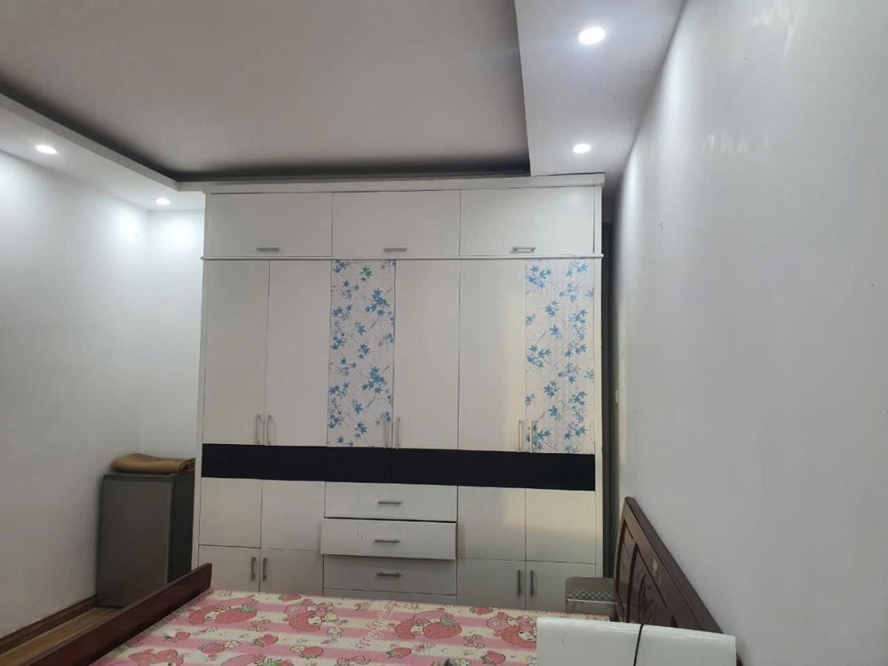 Cho Thuê Căn Hộ Chung Cư B10 Nam Trung Yên - 2PN, 70m2, Full Đồ - 12 Triệu