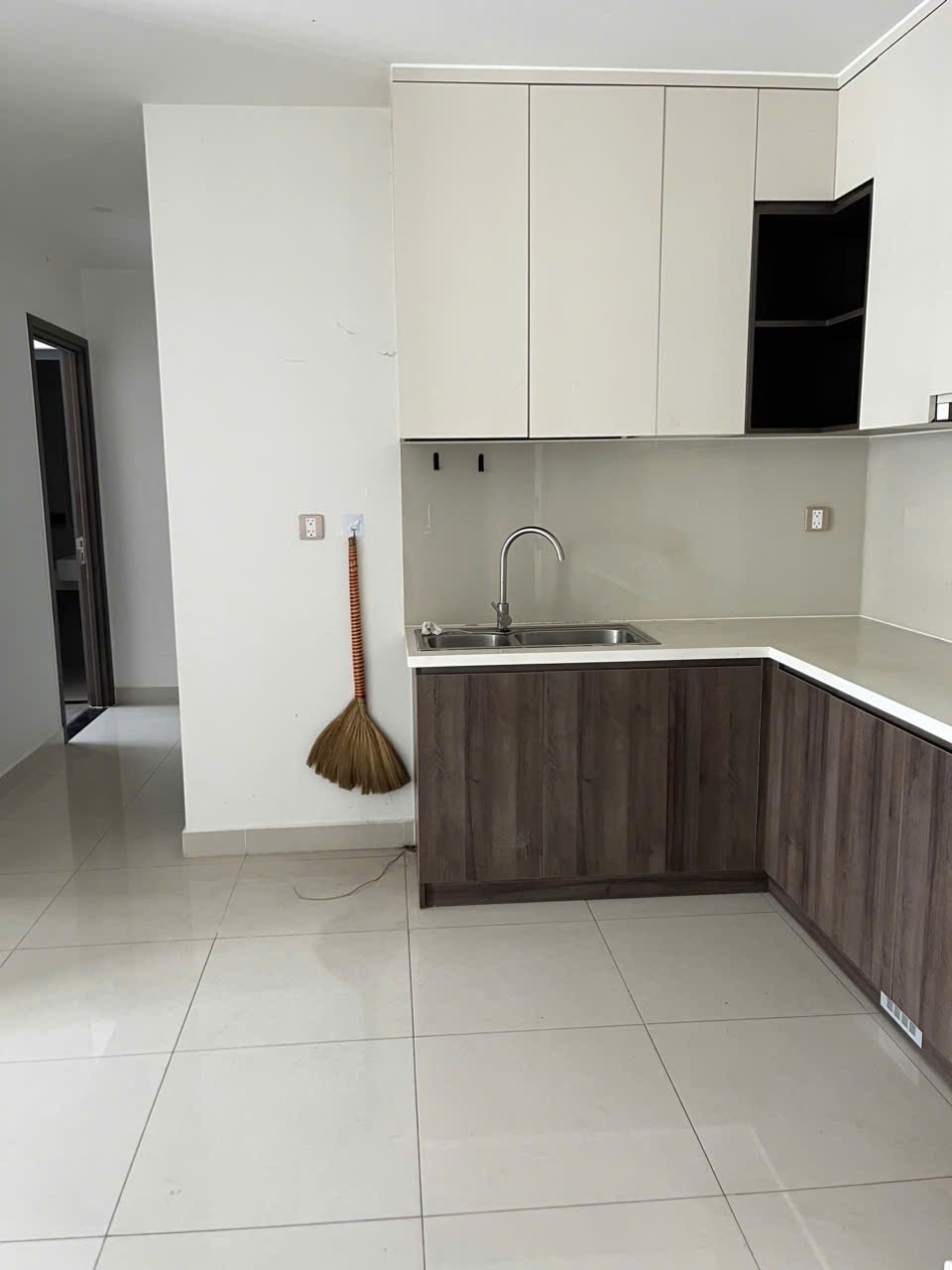 Bán Căn Hộ 3PN Boulevard Q7: 75m2 - 2.8 tỷ - View Nội Khu - Tiện Ích Vượt Trội