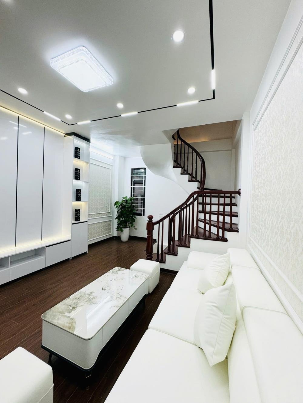 Nhà Phố 5 Tầng, Full Nội Thất, Vũ Trọng Phụng - Giá 6 Tỷ Thương Lượng