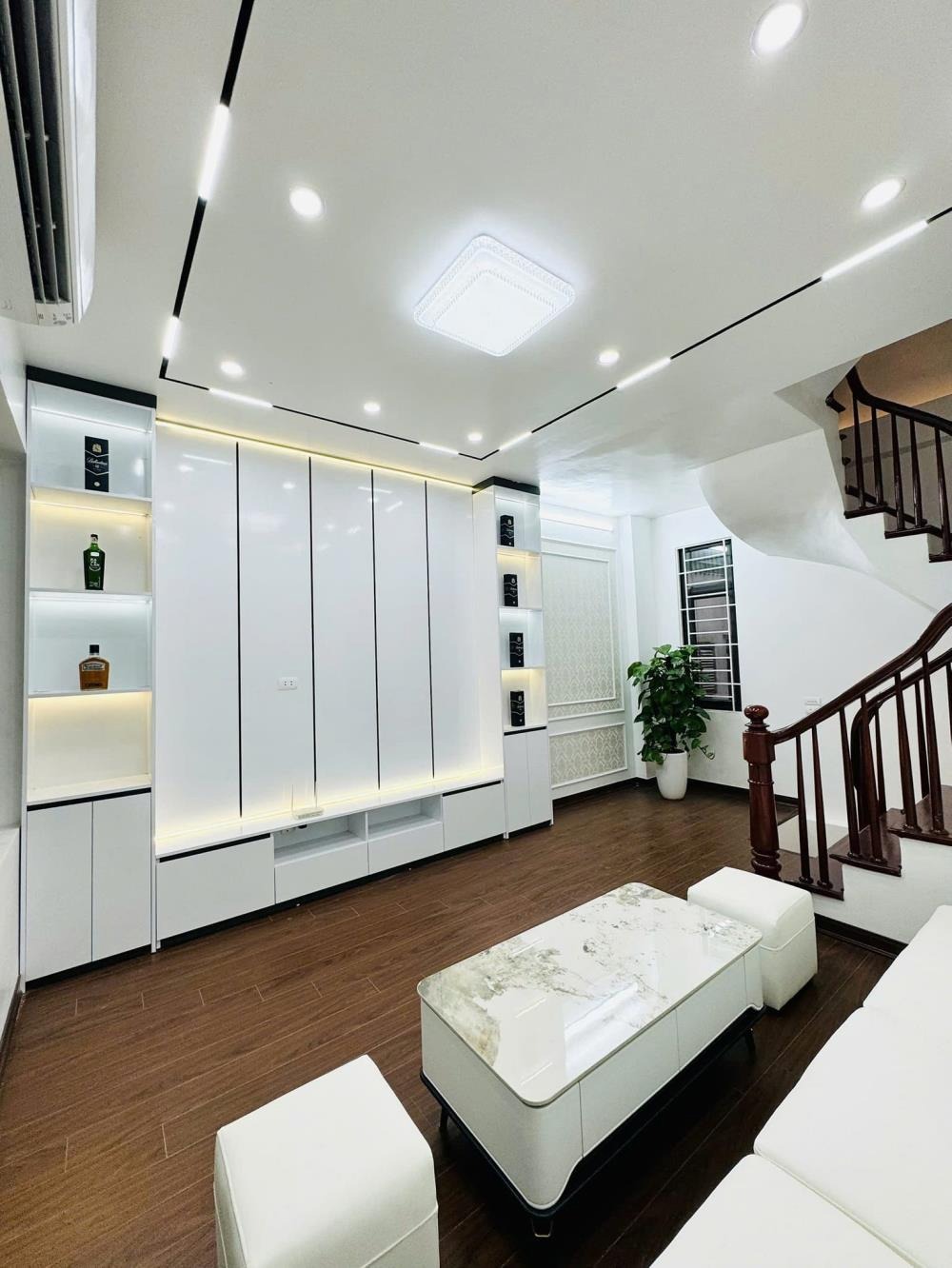 Nhà Phố 5 Tầng, Full Nội Thất, Vũ Trọng Phụng - Giá 6 Tỷ Thương Lượng