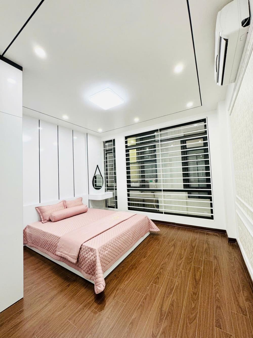 Nhà Phố 5 Tầng, Full Nội Thất, Vũ Trọng Phụng - Giá 6 Tỷ Thương Lượng