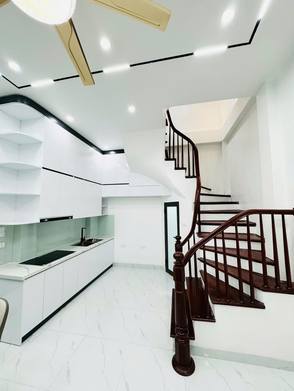 Nhà Phố 5 Tầng, Full Nội Thất, Vũ Trọng Phụng - Giá 6 Tỷ Thương Lượng