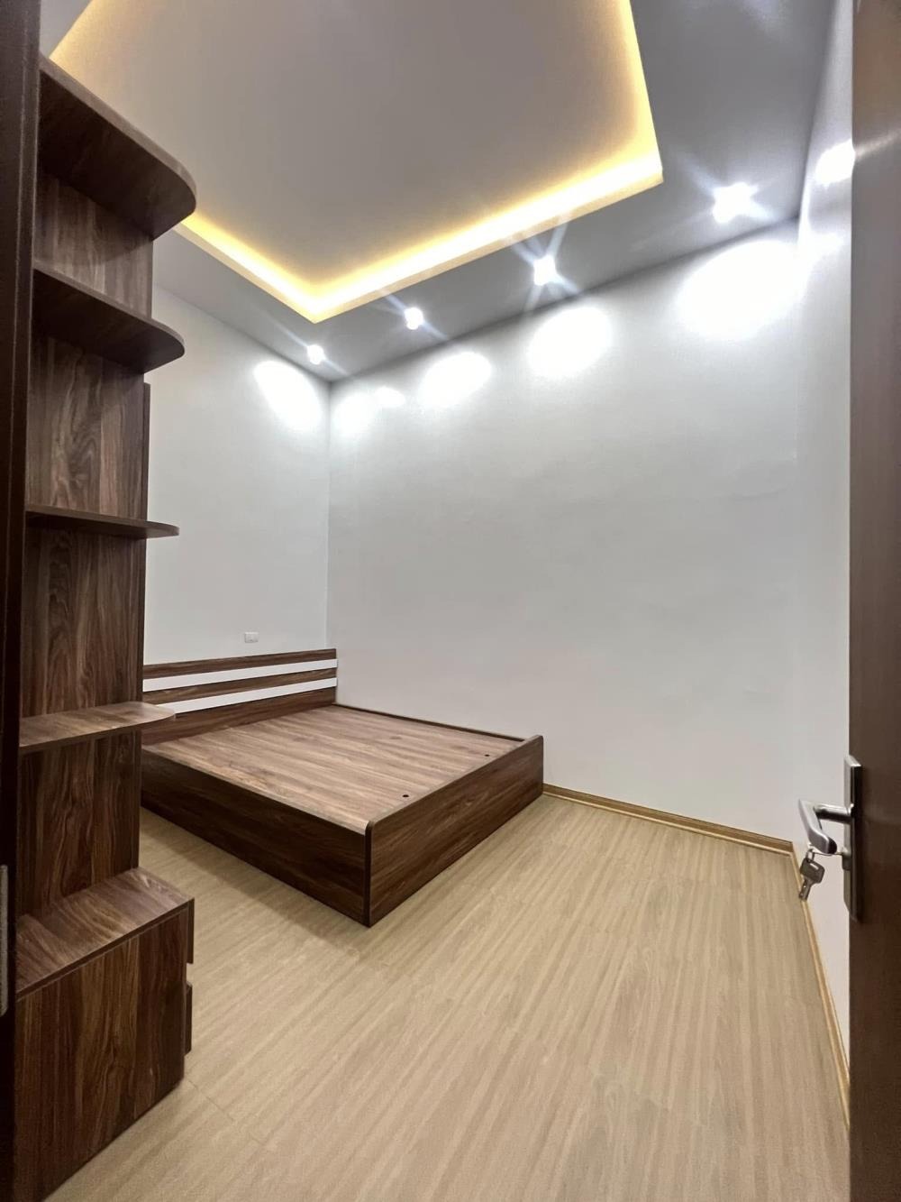 Khương Hạ Thanh Xuân - 7 tỷ - Nhà Mới Mặt Ngõ Ô Tô Kinh Doanh - Siêu Hiếm