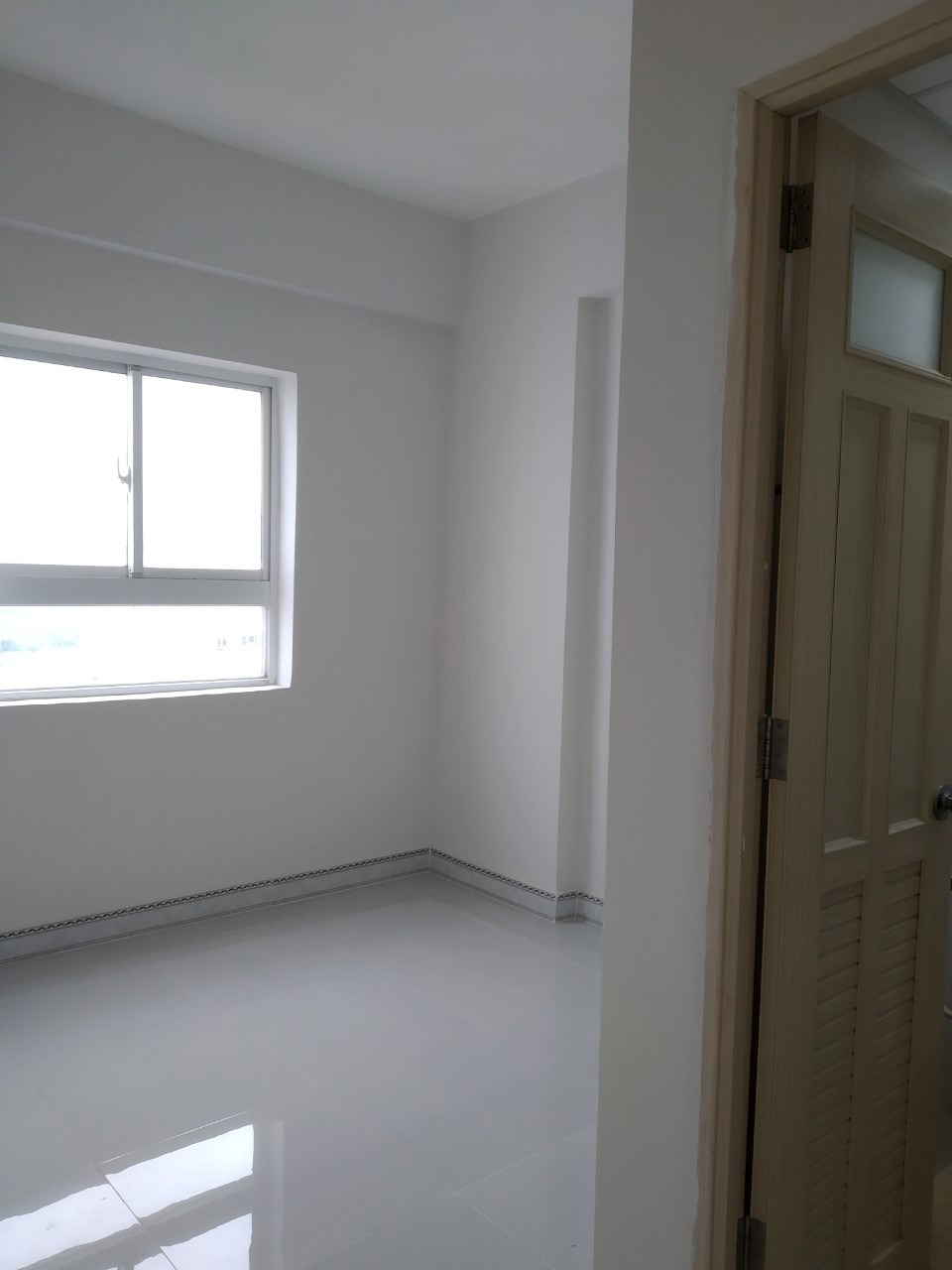 Bán Chung Cư HQC Plaza - 2PN, Sổ Riêng, Giá 1.35 Tỷ