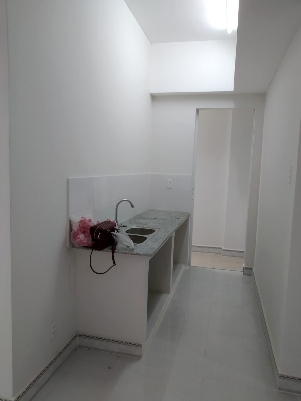 Bán Chung Cư HQC Plaza - 2PN, Sổ Riêng, Giá 1.35 Tỷ