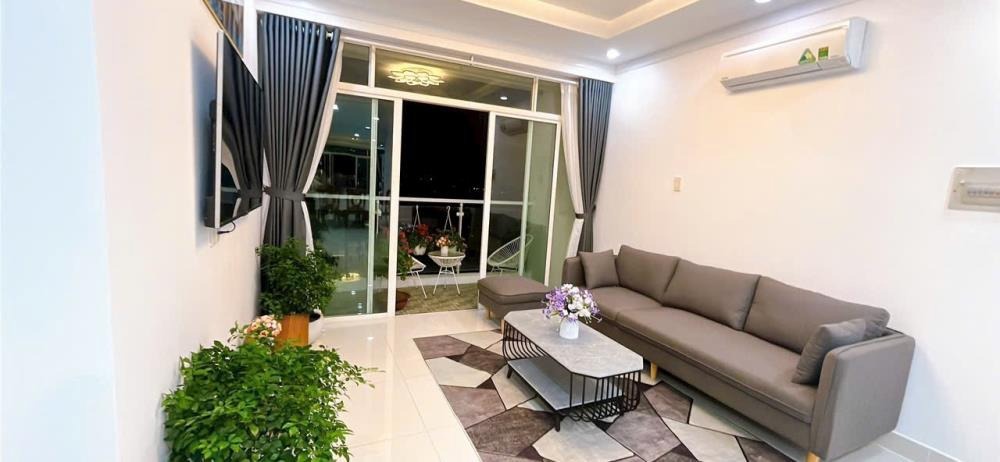 Bán Căn Hộ New Saigon Hagl3 - 2PN, 2WC - 100m2 - Giá 3.2 Tỷ