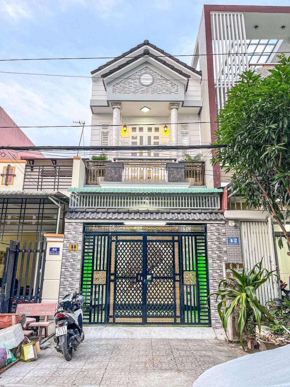 Bán nhà mặt tiền Chợ Bình Chánh: 5x20m, SHR, Kinh Doanh, Cho Thuê 15tr/th