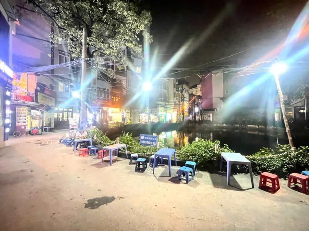 Nhà Mỹ Đình 51m2 - 6.2 tỷ: Vị trí Vàng, Full Nội Thất, Pháp Lý Sổ Đỏ