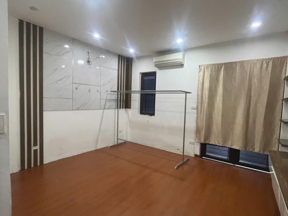 Mễ Trì - Nhà 5 Tầng, Mặt Tiền Rộng - 6.55 Tỷ