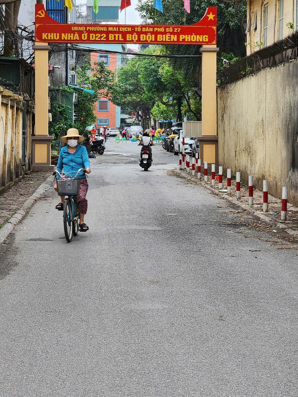 Bán nhà Trần Bình 55m2, Mặt Tiền Rộng 7.1m, Ô Tô Đỗ Trong Nhà - Giá Tốt