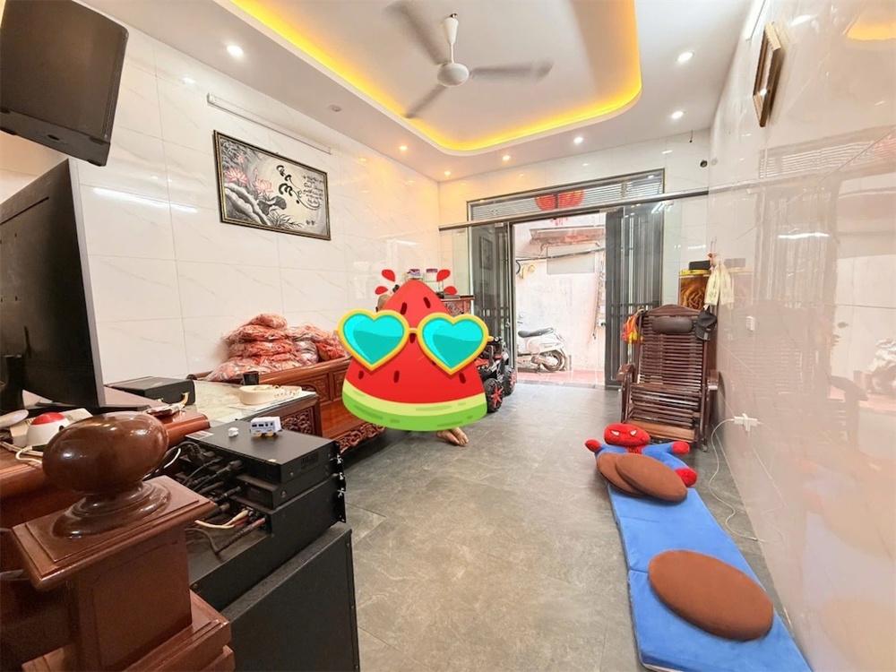 Nhà Đẹp Giá Tốt Tại Bùi Xương Trạch, Thanh Xuân - 40m² x 3 Tầng - Chỉ 3.65 Tỷ