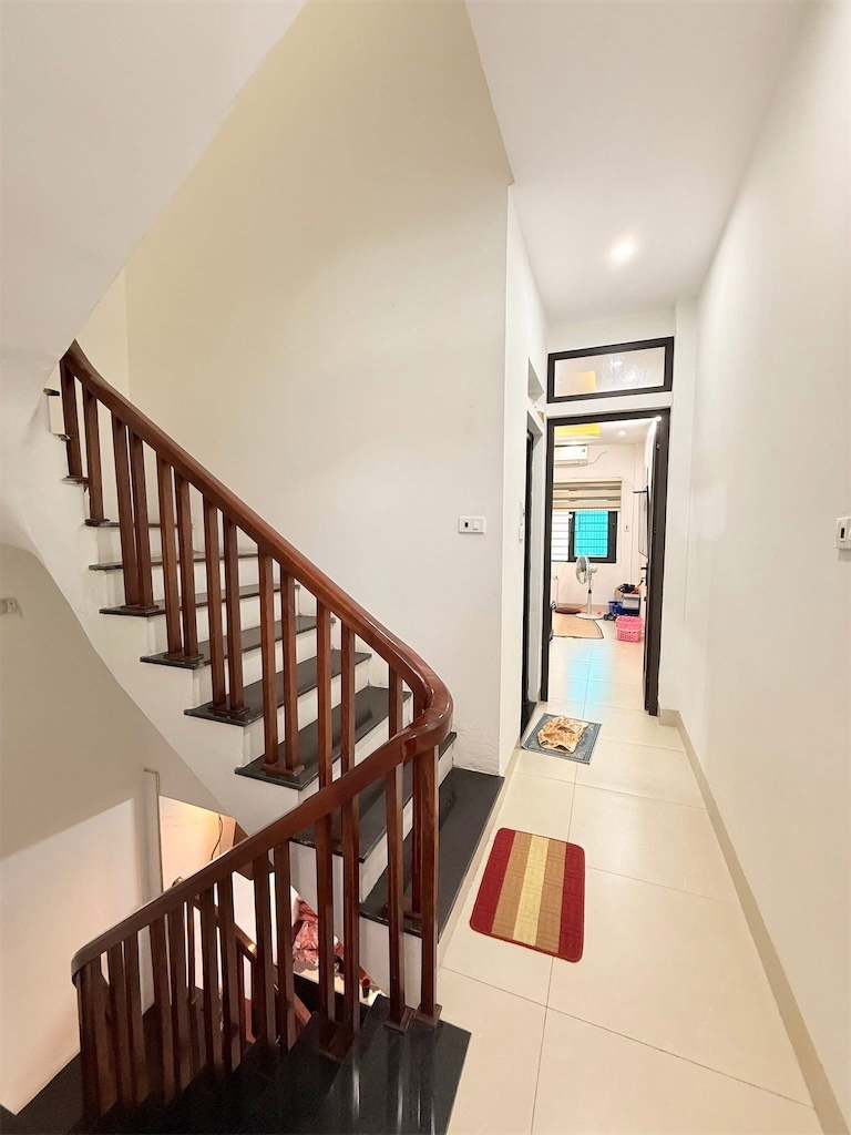 Nhà Đẹp Giá Tốt Tại Bùi Xương Trạch, Thanh Xuân - 40m² x 3 Tầng - Chỉ 3.65 Tỷ