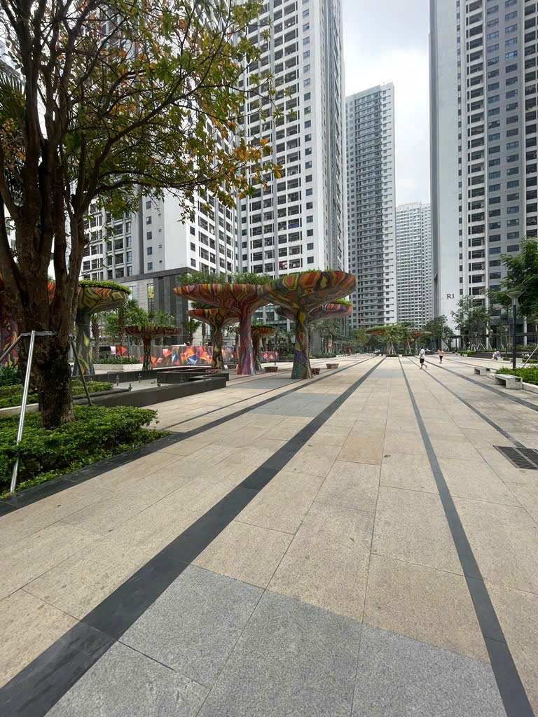 Bán Căn Hộ Chung Cư Cao Cấp Tùng Mậu - 80m2, View Đẹp, Nội Thất Đầy Đủ