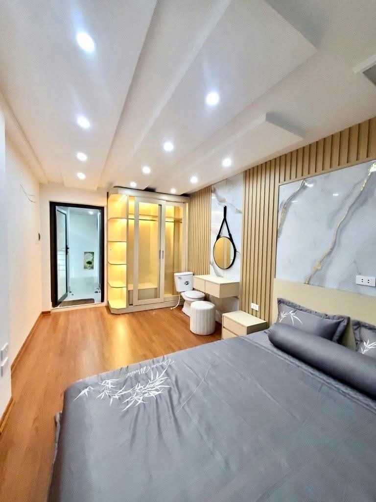 Nhà đẹp chợ Mơ 38m², 5 tầng, thang máy, full nội thất - Vị trí trung tâm