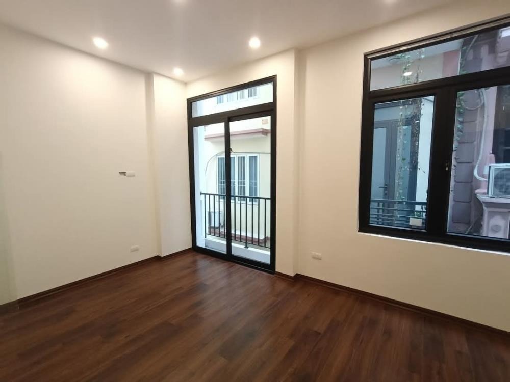 Bán gấp nhà dòng tiền êm ái, full phòng - Ngã Tư Sở - Đầu tư sinh lời ngay