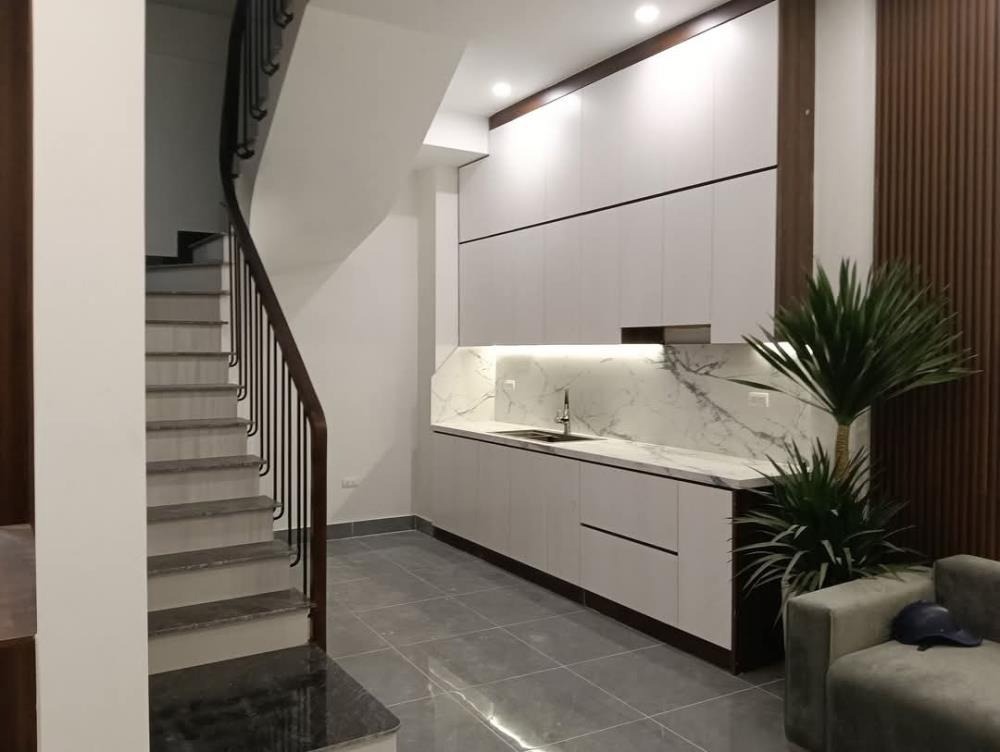 Bán gấp nhà dòng tiền êm ái, full phòng - Ngã Tư Sở - Đầu tư sinh lời ngay