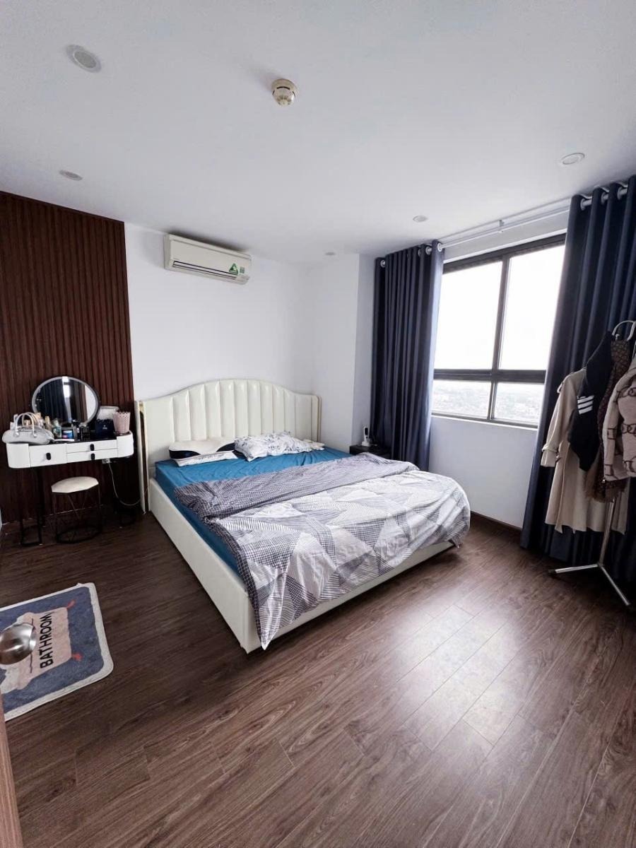 Căn hộ 3PN Tây Hà Tower: 120m², View đẹp, Giá 7.68 tỷ