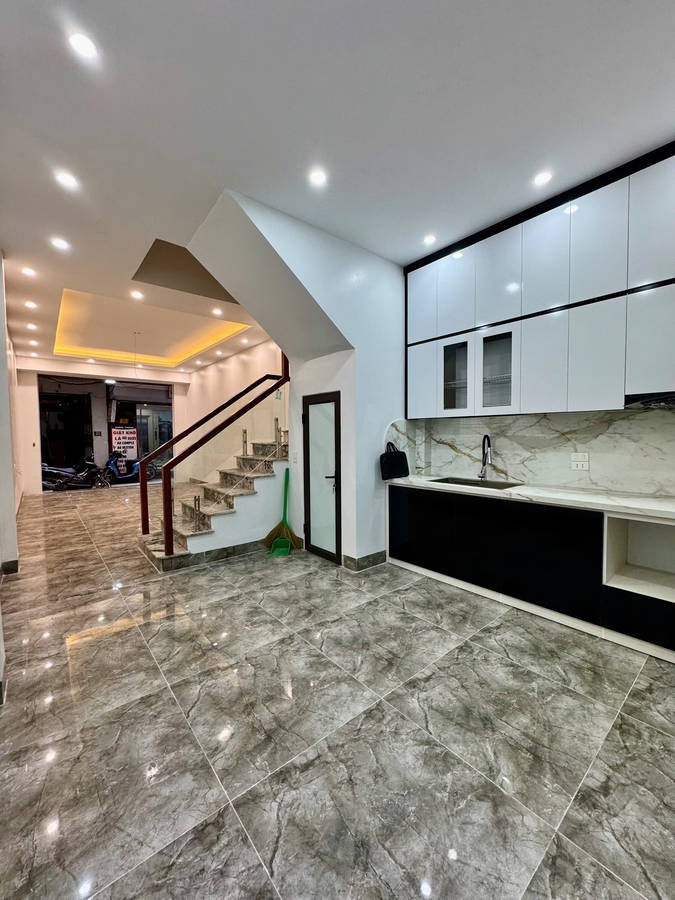 Bán nhà Đống Đa - 52m2 x 4 tầng, mặt ngõ ô tô, kinh doanh sầm uất - Giá tốt
