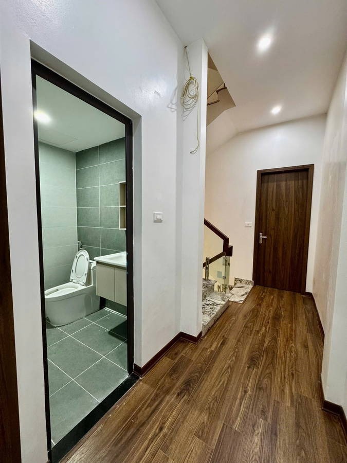 Bán nhà Đống Đa - 52m2 x 4 tầng, mặt ngõ ô tô, kinh doanh sầm uất - Giá tốt