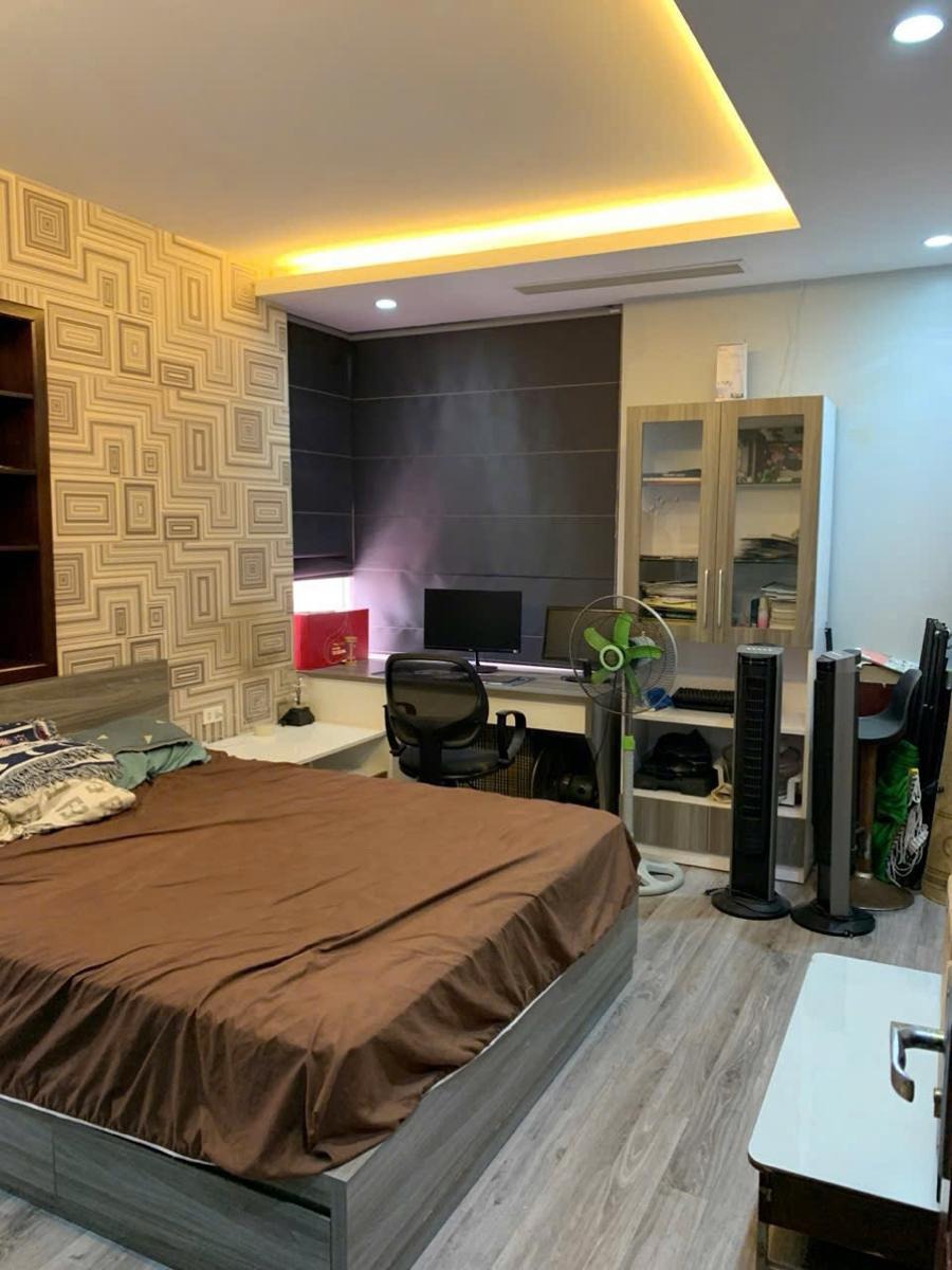 Căn Hộ 3PN, 78-90m2, B6 KĐT Nam Trung Yên - Full Nội Thất Xịn - 5 Tỷ