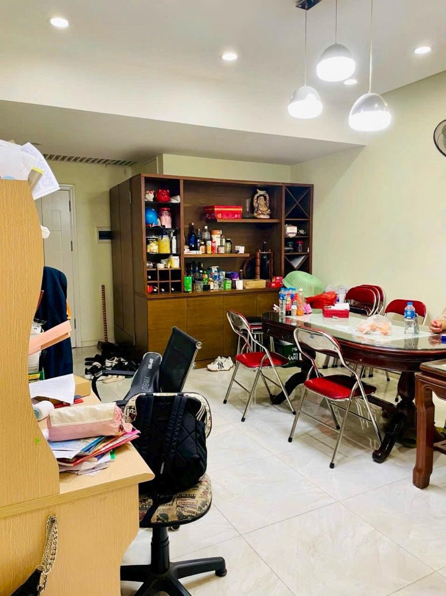 Chung Cư Viện Chiến Lược - 4PN, Full Nội Thất, Giá 9.8 Tỷ - Cầu Giấy