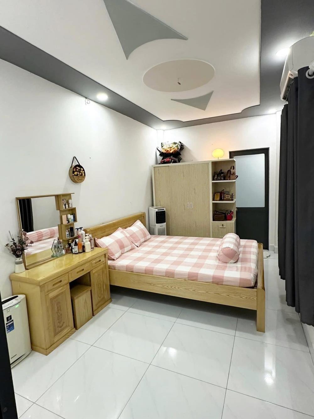 Bán Nhanh Nhà Đất Bình Chánh: 850 Triệu - 3PN, Pháp Lý Sổ Hồng