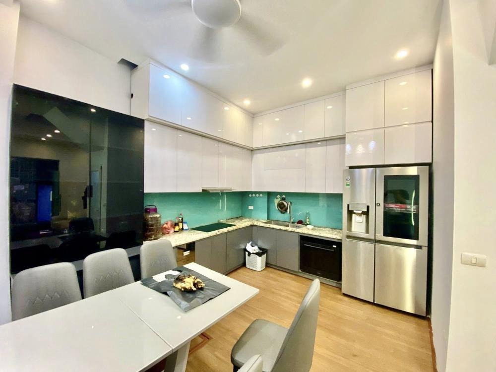 Siêu phẩm 7 tỷ nhà 5 tầng, 60m2 Hữu Hưng Tây Mỗ - Vị trí đẹp, tiện ích đầy đủ