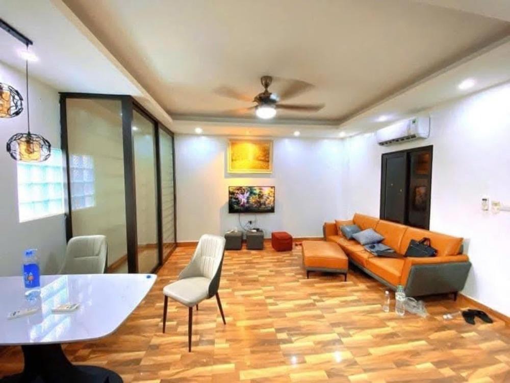 Bán CHDV Hồ Tùng Mậu - Cầu Giấy: 7 Tầng, 126m2, Ô Tô Đỗ Cửa, Siêu Lợi Nhuận