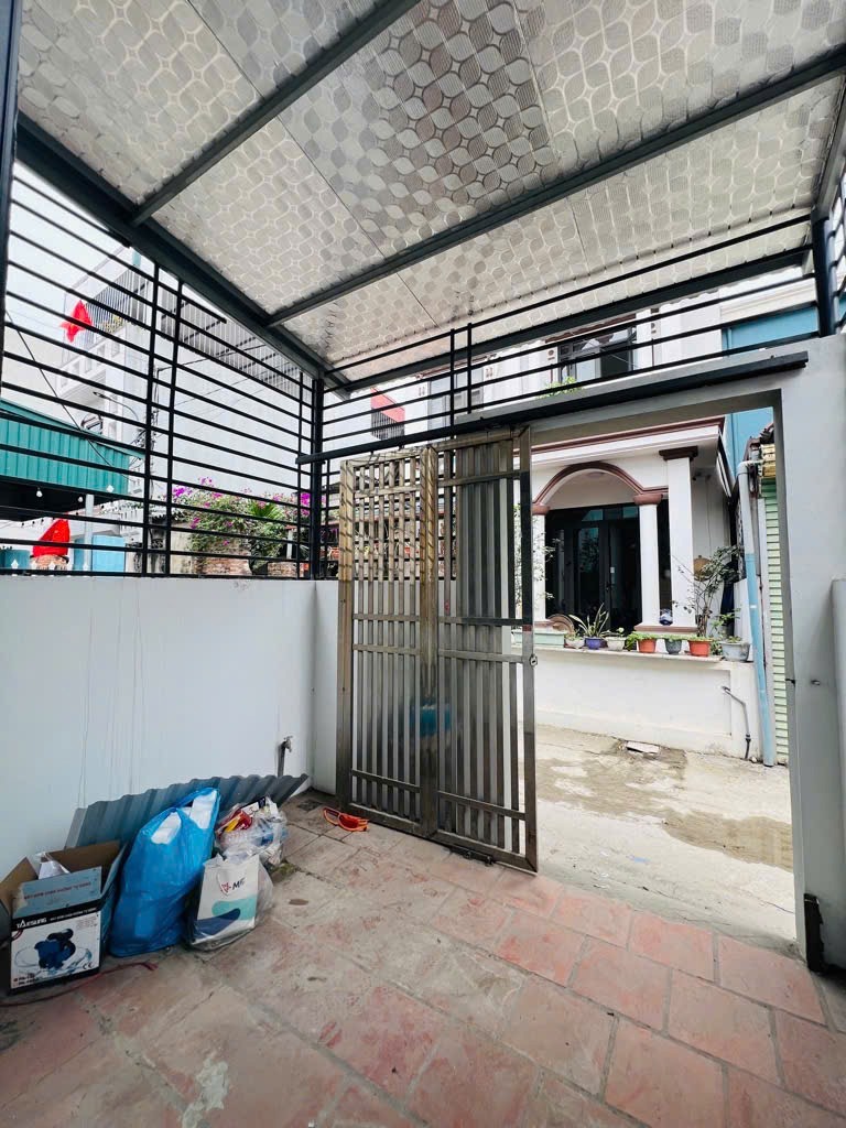 Nhà Đẹp 44m2 Thôn Đoài, Nam Hồng - Ngõ Thông, Ô Tô Đỗ Cửa