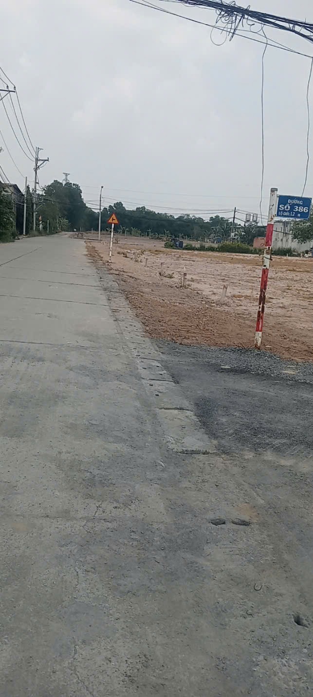 Bán Đất Nền Hóc Môn - Củ Chi Giá 2.6 Tỷ - Vị Trí Đắc Địa, Tiềm Năng Sinh Lời