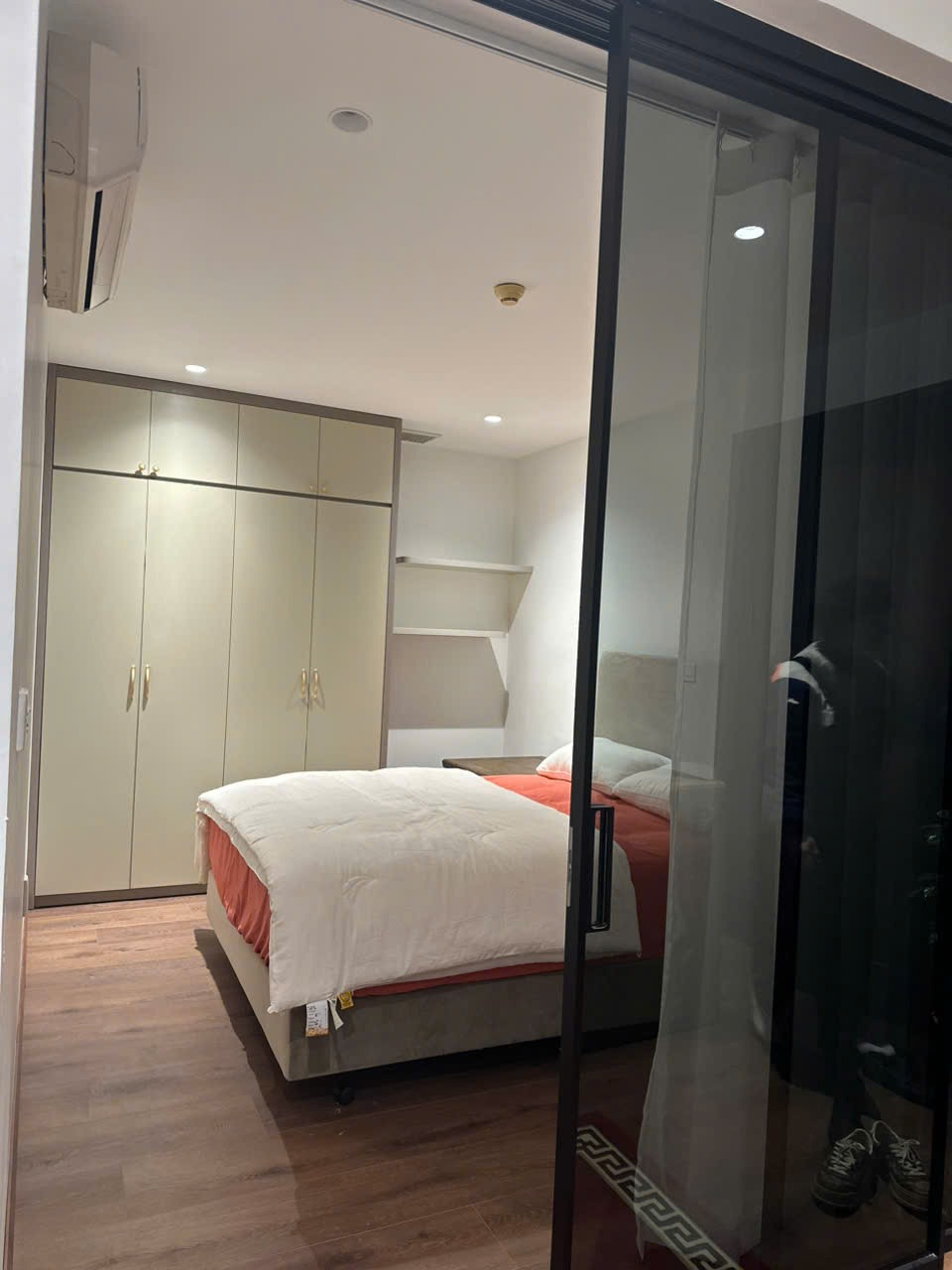 Cho thuê căn hộ 3 phòng ngủ view Hồ Tây - Ciputra, Võ Chí Công - Giá 25 triệu