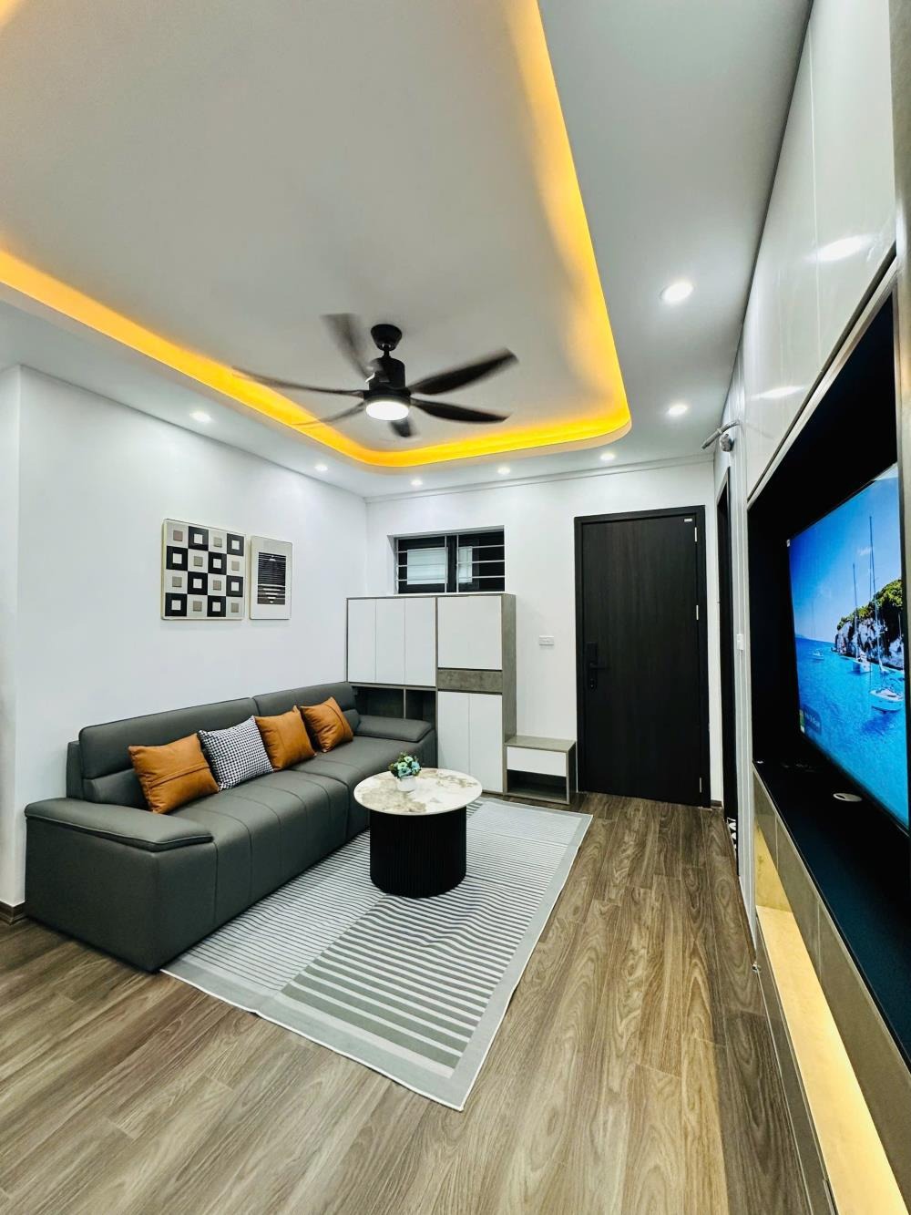 Bán căn hộ góc 2 mặt thoáng, view đẹp tại CT3B Bắc Linh Đàm - 68m2 - 3PN - Giá 3.99 tỷ