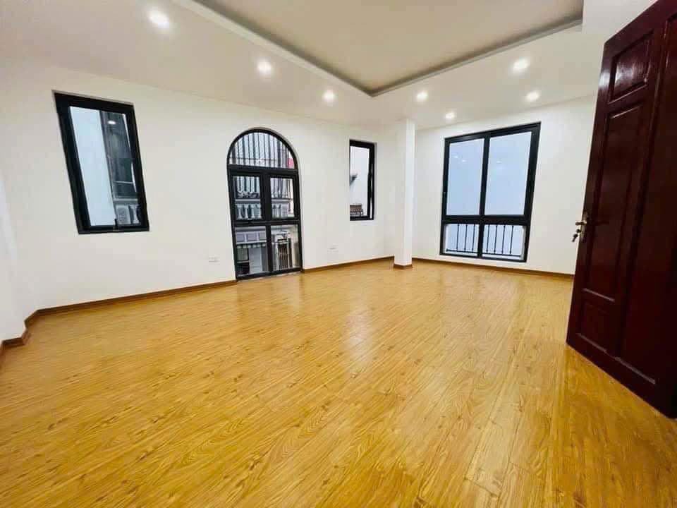 Bán nhà Đống Đa - Biệt thự mini 6 phòng ngủ, ô tô vào gara, an ninh tuyệt đối