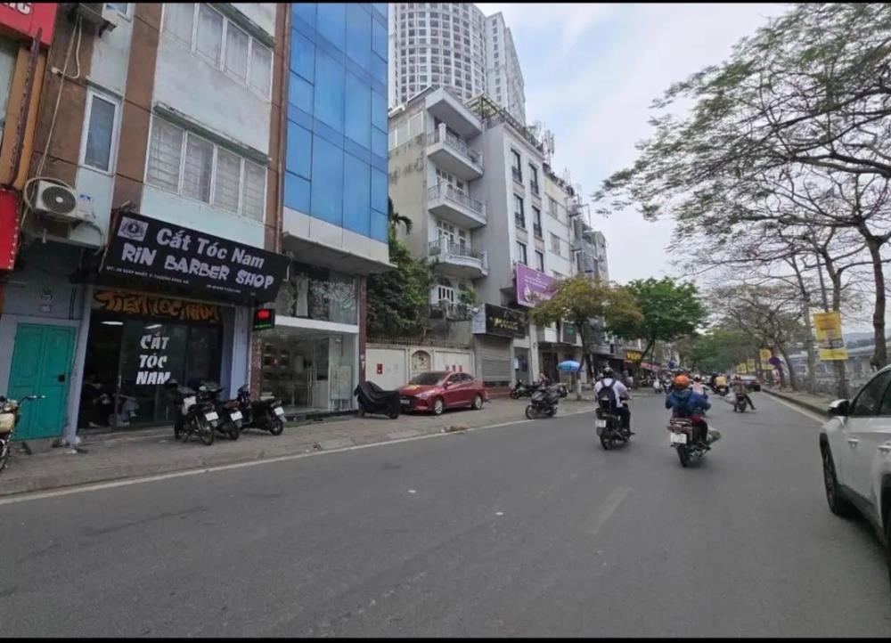 Mặt Phố Thanh Xuân - Giá Chỉ 11 Tỷ - Vị Trí Đắc Địa
