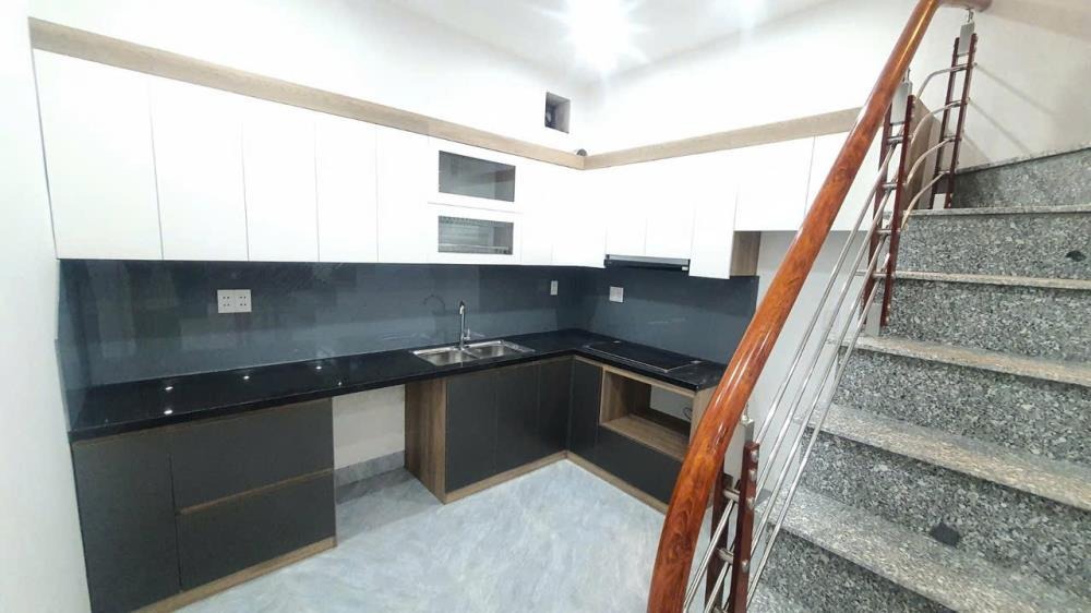 Bán nhà Tam Trinh 35m2, Full Nội Thất, Giá 7.x Tỷ - Vị Trí Đẹp