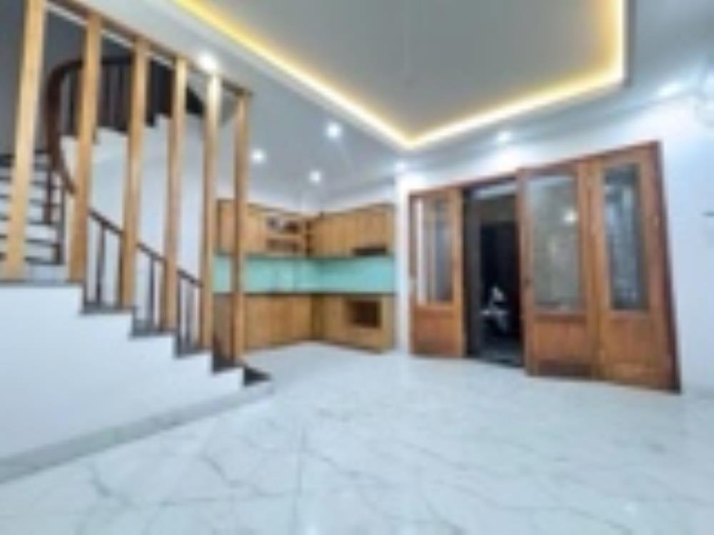 Bán nhà Cổ Nhuế góc đẹp, 5 tầng, mặt tiền 6m - Giá 6 tỷ