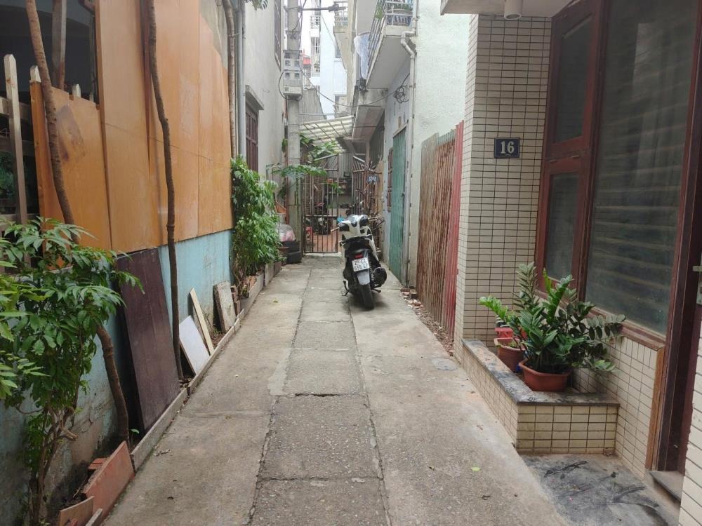 Đất Nền Xuân Đỉnh - 35m2 Nở Hậu, Gần Công Viên Hòa Bình - Giá Dưới 6 Tỷ