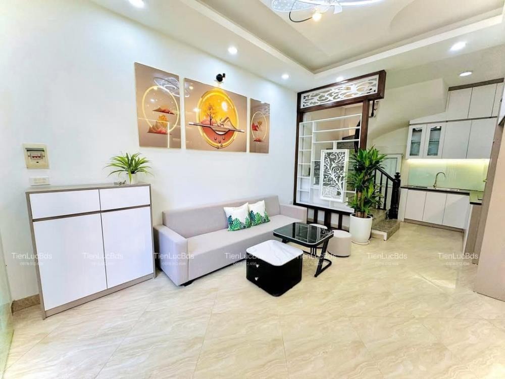 Nhà Đẹp Bạch Mai 39m², 5 Tầng, Thang Máy, Giá Tốt
