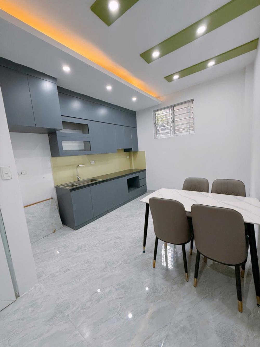Bán nhà 5 tầng, 7 phòng ngủ full nội thất tại Bắc Từ Liêm