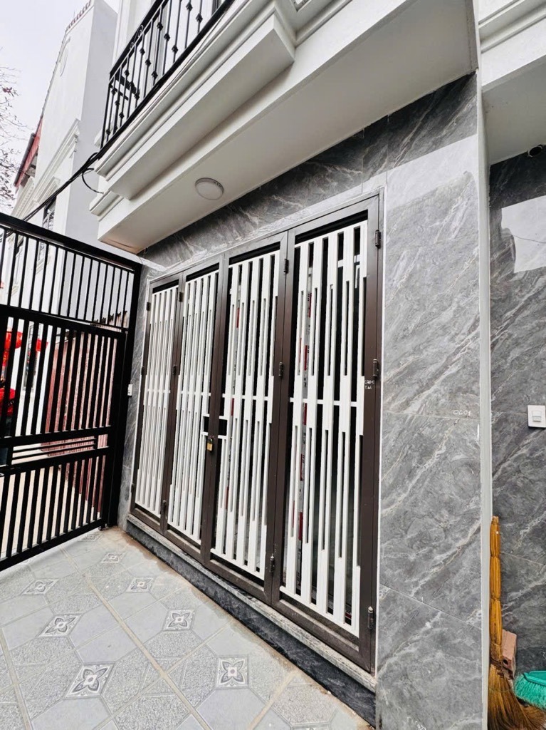 Bán nhà riêng Bắc Từ Liêm, 5 tầng, 30m², 4.5 tỷ - Liên hệ 0986807836