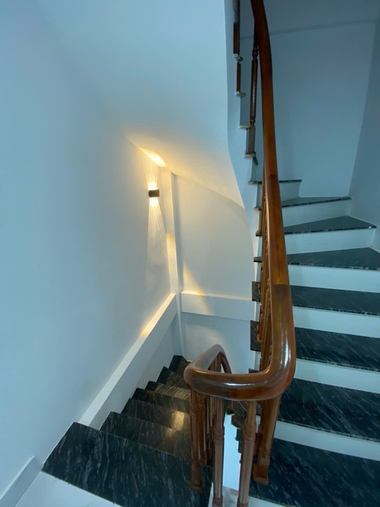 Bán Nhà Đẹp 5 Tầng, Liên Mạc, Bắc Từ Liêm - Giá 4.65 Tỷ