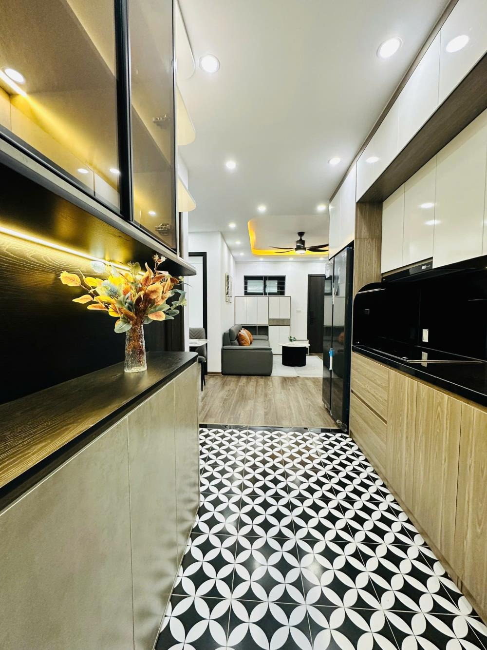 Cần Bán Gấp Căn Hộ Hoàng Mai 3PN, Full Nội Thất, Giá Tốt