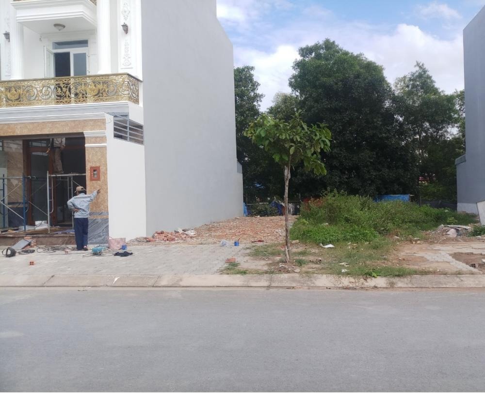 Lô đất 105m2 ngay Tỉnh Lộ 10, KDC hiện hữu, đầu tư sinh lời