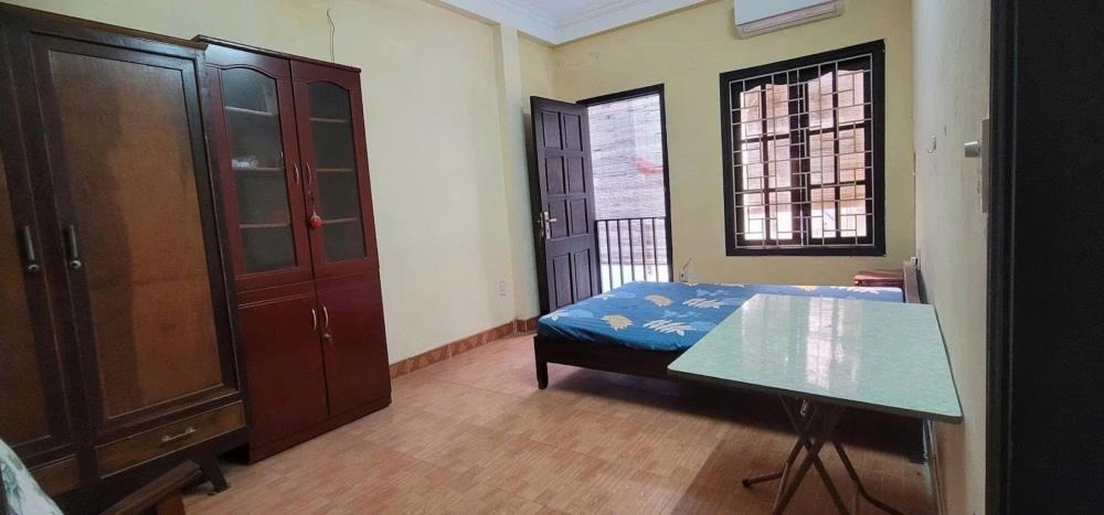 Nhà Ba Đình 2 Thoáng - Vị Trí Đẹp, Tiện Ích Vượt Trội, Giá Tốt