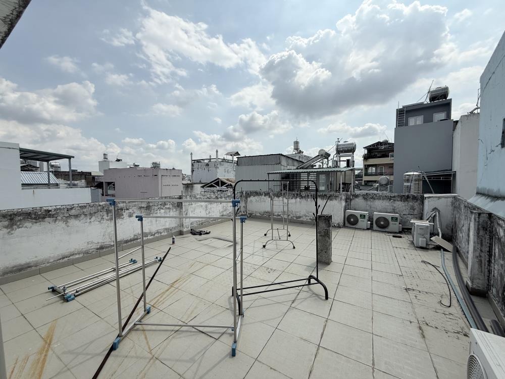 Nhà 4 Tầng HXH Nguyễn Thượng Hiền - 8 Phòng Cho Thuê Full - DT 86m2 - Giá 10.8 Tỷ
